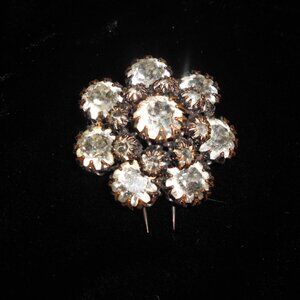 Countess Cissy Zoltowska French White Crystal Rhinestone Coat Clip